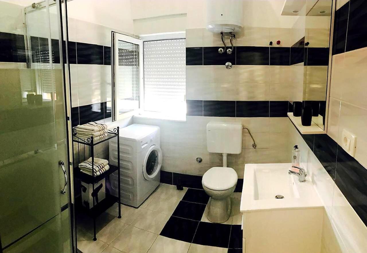 Apartmani Maki Omiš Εξωτερικό φωτογραφία